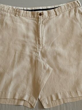 Brooks Brothers Light Beige Irish Linen Flat Front Shorts